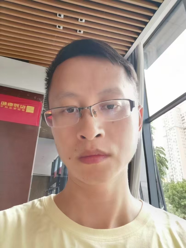炎夏的第一张照片--泉州闪婚服务中心