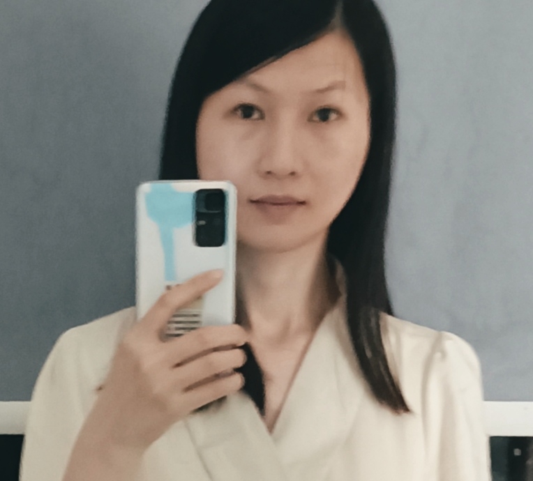 星晴的第一张照片--泉州闪婚服务中心